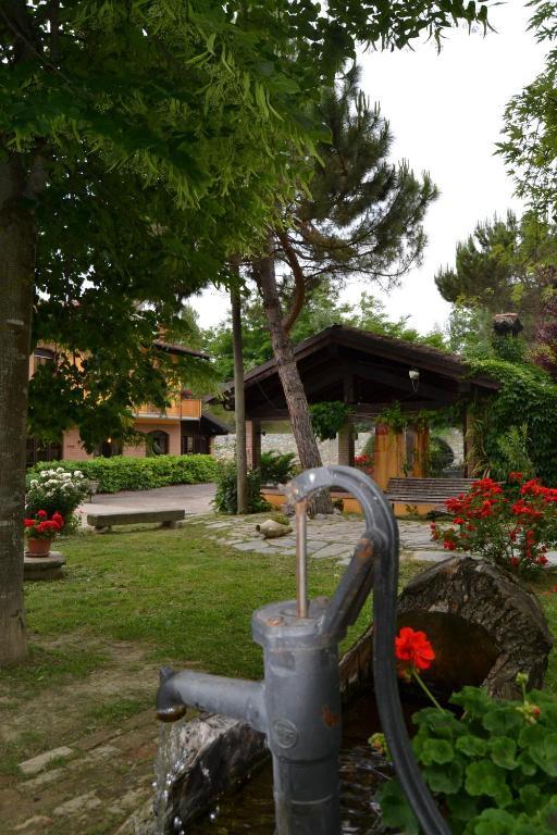Trattoria Vecchio Mulino Bed & Breakfast Niella Tanaro Eksteriør bilde
